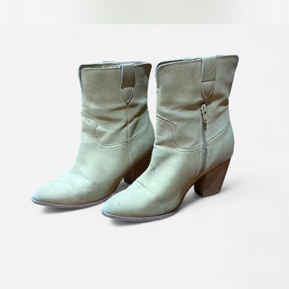 MIA Shoes - MIA Cream Heeled Boots